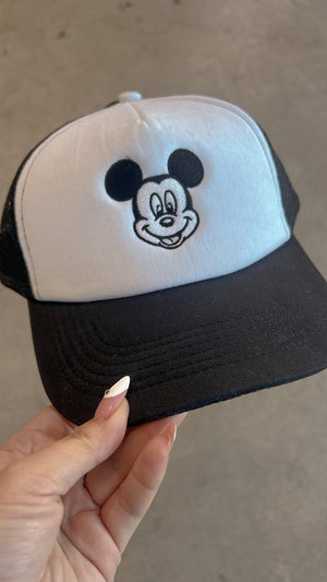 MICKEY MOUSE TRUCKER HAT