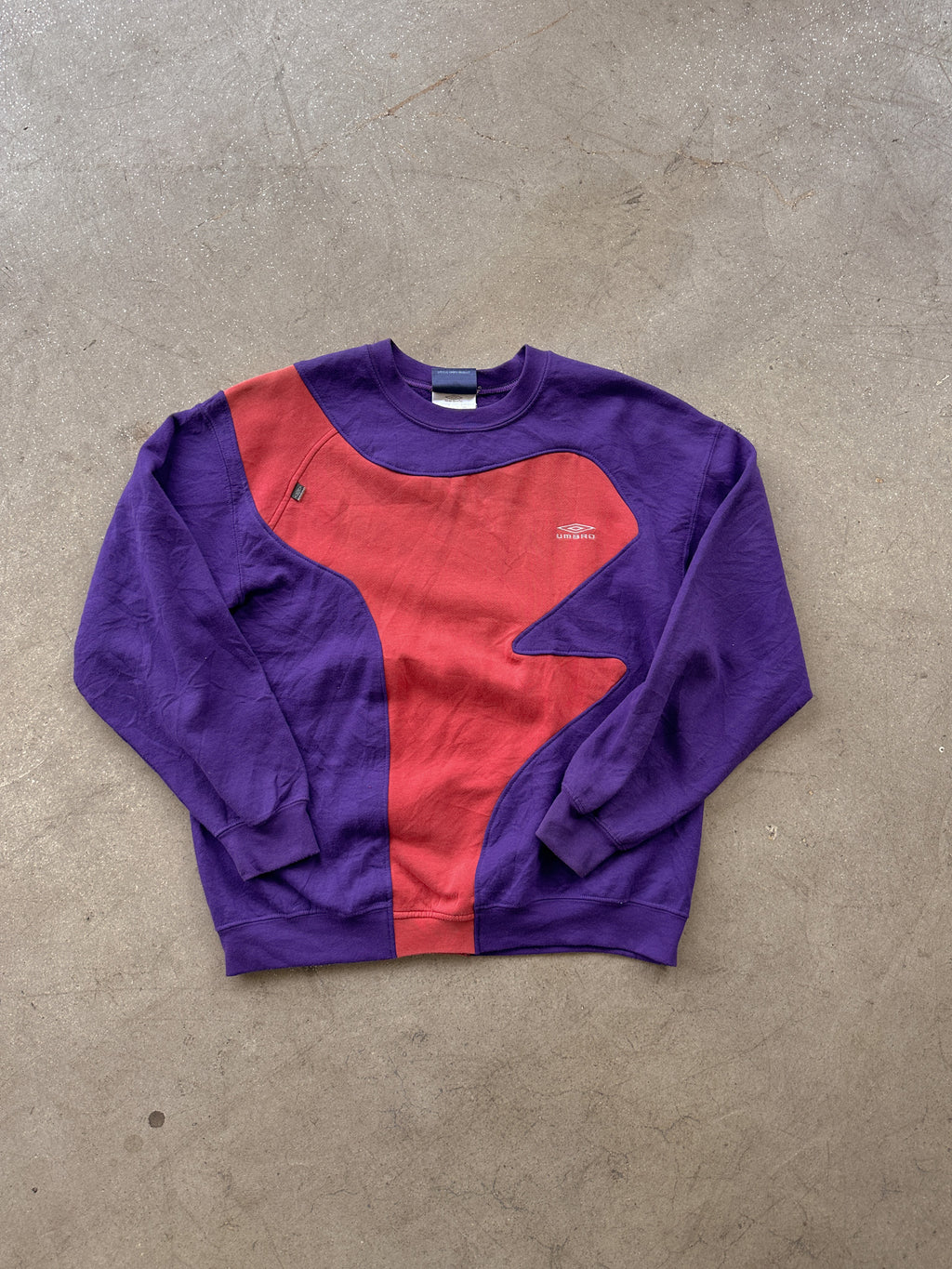 UMBRO CREWNECK //  PURPLE