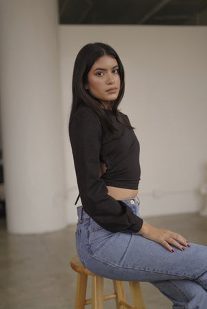 TTYL Black Crop
