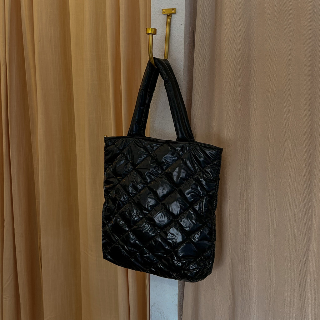 QUILTED TOTE BAG
