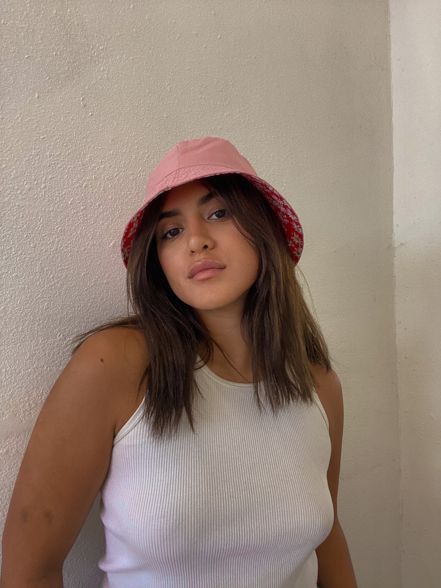 OOPSIE DAISY BUCKET HAT // RASPBERRY
