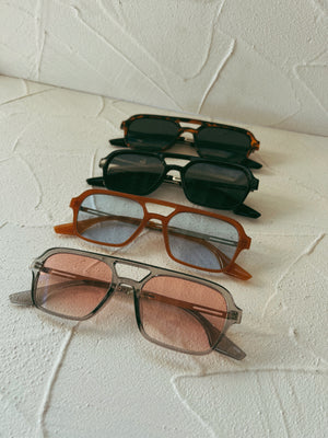 RETRO SUNNIES