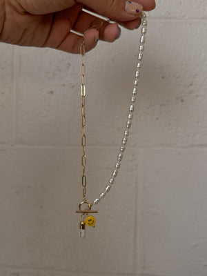 SMILE PEARL NECKLACE