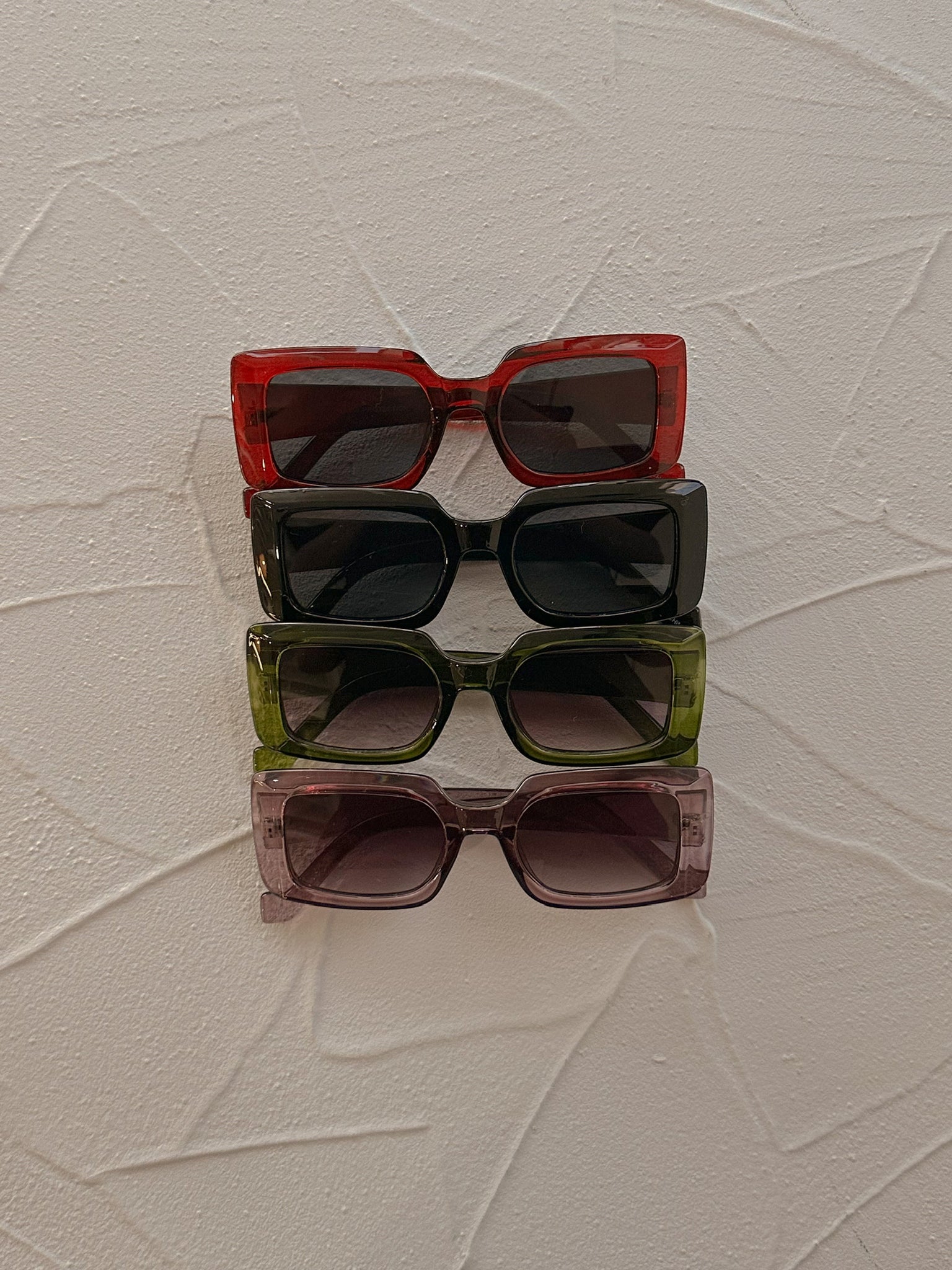 SQUARED UP SUNNIES